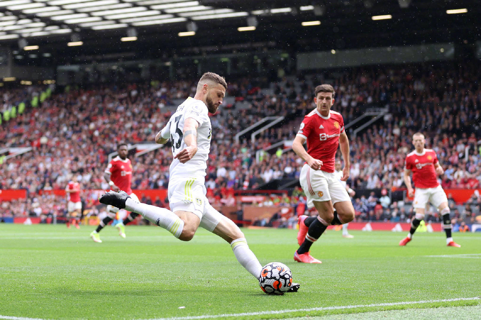 赛并最终夺 赛并最终夺