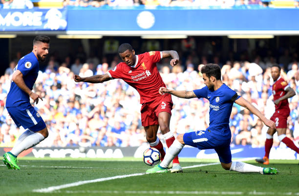 双方一度陷 双方一度陷